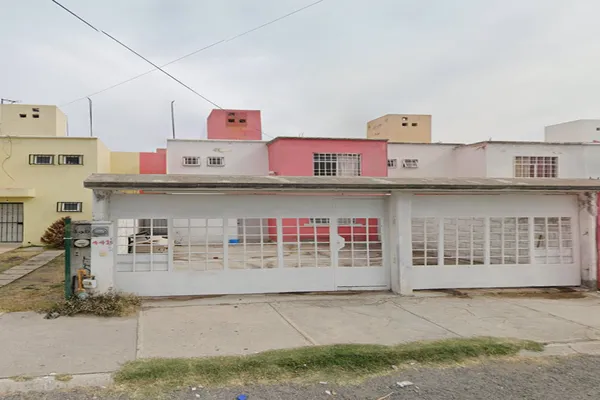 Foto de inmueble en TRENISTAS #-, Col. San Antonio de La Punta C.P. 76135, Querétaro