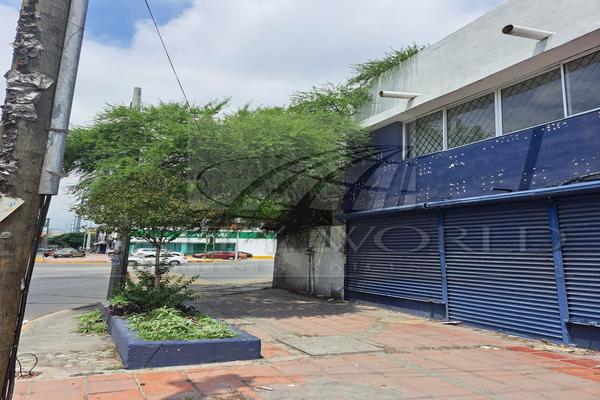 Foto de inmueble en  , Col. Treviño C.P. 64570, Monterrey