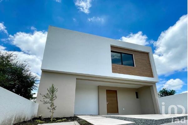 Foto de inmueble en Tulipan #110, Col. El Marqués C.P. 76047, Querétaro