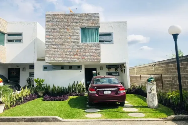Foto de inmueble en TULIPAN #20, Col. Residencial Los Tulipanes C.P. 62827, Yecapixtla