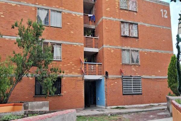 Foto de inmueble en TULTEPEC, Col. INFONAVIT C.T.M. San Pablo Tultepec C.P. 54985, Tultepec