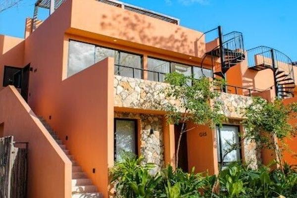 Foto de inmueble en  , Col. Tumben Kaa C.P. 77760, Tulum