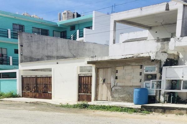 Foto de inmueble en  , Col. Tumben Kaa C.P. 77760, Tulum