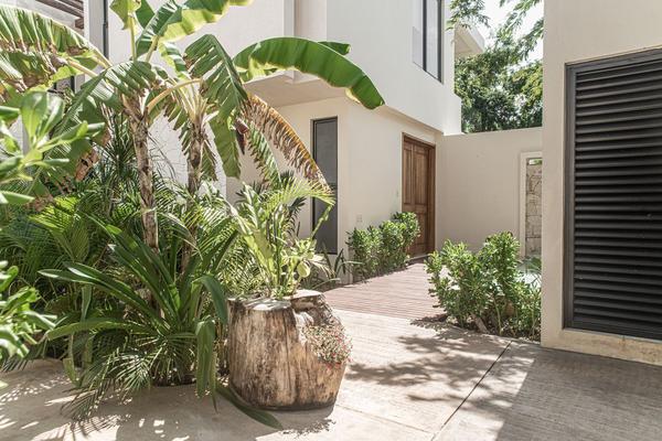 Foto de inmueble en Tumben Kaa, Tulum, Quintana Roo, Col. Tumben Kaa C.P. 77760, Tulum