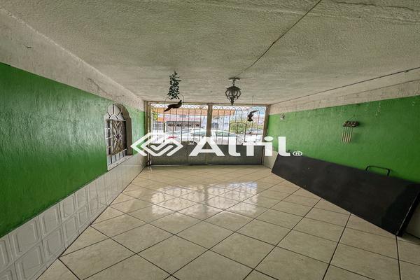 Foto de inmueble en Tunez, Col. Agustín Yánez C.P. 44790, Guadalajara