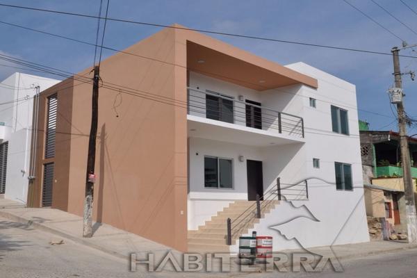 Foto de inmueble en  , Col. Túxpam de Rodríguez Cano Centro C.P. 92800, Tuxpan