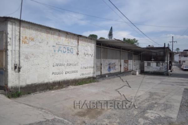 Foto de inmueble en  , Col. Túxpam de Rodríguez Cano Centro C.P. 92800, Tuxpan