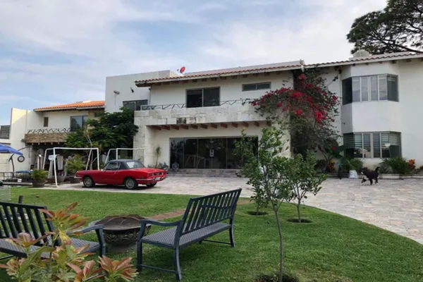 Foto de inmueble en Tzompantle #59, Col. Tzompantle Norte C.P. 62164, Cuernavaca
