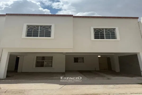 Foto de inmueble en Universidad de Yucatan #9462, Col. Villas Universidad C.P. 27087, Torreón
