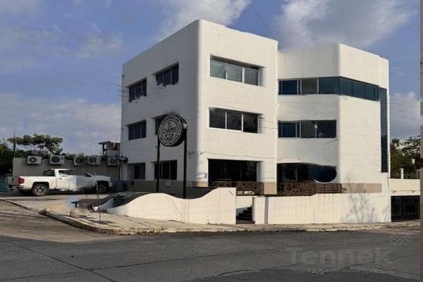 Foto de inmueble en  , Col. Universidad Poniente C.P. 89336, Tampico