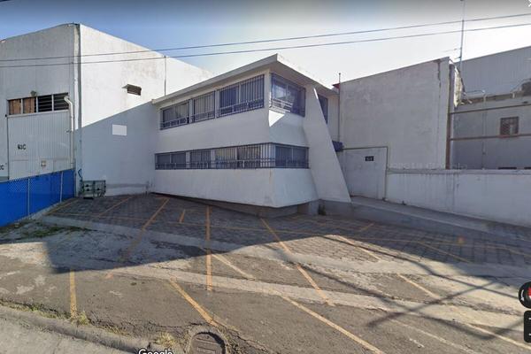 Foto de inmueble en Urbina, Col. San Luís Tlatilco C.P. 53580, Naucalpan de Juárez