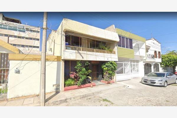 Foto de inmueble en URIBE #00, Col. Estadios C.P. 63109, Tepic