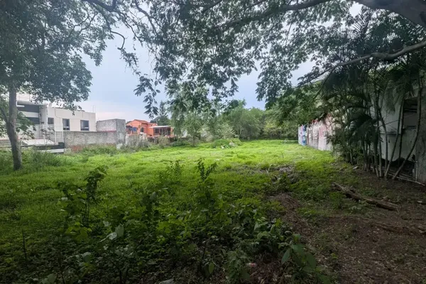 Foto de inmueble en V. Carranza #S / N, Col. Residencial Santa Bárbara C.P. 28017, Colima