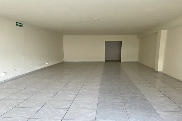 Foto de inmueble en Valdez Sánchez #123, Col. Valle de las Flores Popular C.P. 25150, Saltillo