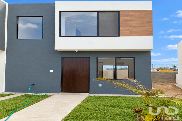 Foto de inmueble en VALENTE DIAZ 2 LOMAS #156, Col. La Querencia Residencial C.P. 91697, Veracruz