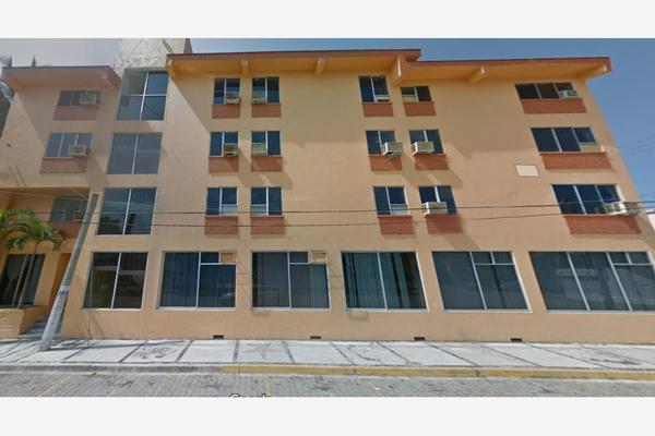 Foto de inmueble en Valentín Gómez Farías #1-A, Col. San Patricio O Melaque C.P. 48980, Cihuatlán