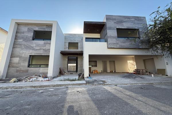 Foto de inmueble en  , Col. Valle Alto C.P. 64989, Monterrey