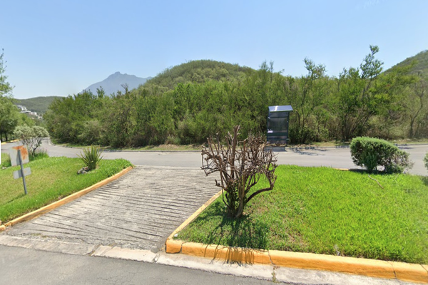Foto de inmueble en valle alto, Col. Valle Alto C.P. 64989, Monterrey