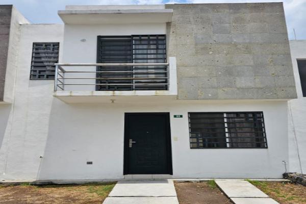 Foto de inmueble en Valle Central #123, Col. Vistas del Valle C.P. 76116, Querétaro