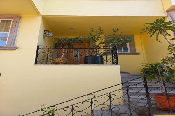 Foto de inmueble en Valle de Castillas, Col. Valle de las Palmas C.P. 52787, Huixquilucan