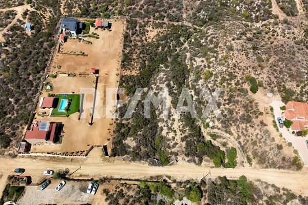Foto de inmueble en Valle de Guadalupe, Col. Lomas de San Antonio C.P. 22766, Ensenada
