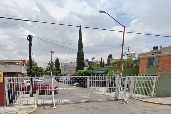 Foto de inmueble en Valle de Papagayo, Col. Ampliación Valle de Aragón Sección A C.P. 55280, Ecatepec de Morelos