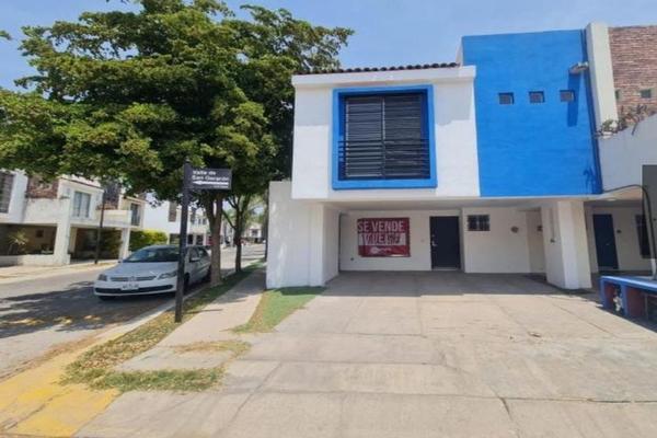 Foto de inmueble en Valle de San Manuel Sur #30, Col. Real Del Valle C.P. 45654, Tlajomulco de Zúñiga