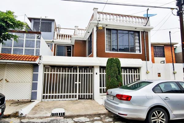 Foto de inmueble en Valle de Sungari, Col. Valle de Aragón 3ra Sección Oriente C.P. 55280, Ecatepec de Morelos