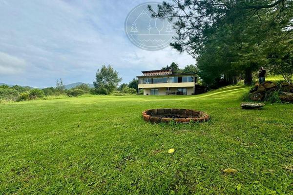 Foto de inmueble en valle del lago, Col. Tapalpa C.P. 49340, Tapalpa