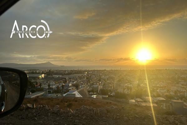 Foto de inmueble en  , Col. Valle Dorado C.P. 22890, Ensenada