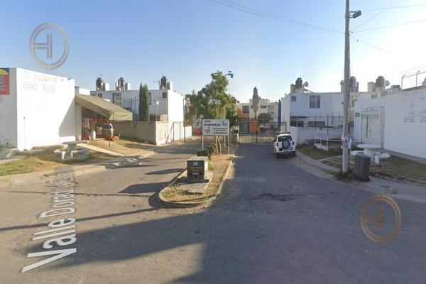 Foto de inmueble en  , Col. Valle Dorado C.P. 45653, Tlajomulco de Zúñiga