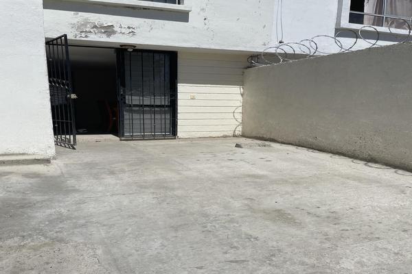 Foto de inmueble en , Col. Valle Dorado C.P. 45653, Tlajomulco de Zúñiga
