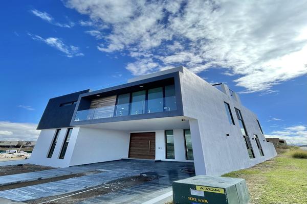 Foto de inmueble en Valle Imperial, Col. Verde Valle C.P. 44550, Guadalajara