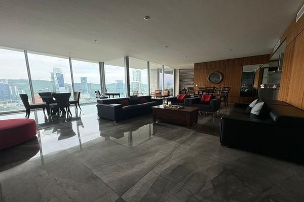Foto de inmueble en Valle oriente, Col. Zona Valle Oriente Sur C.P. 66278, San Pedro Garza García
