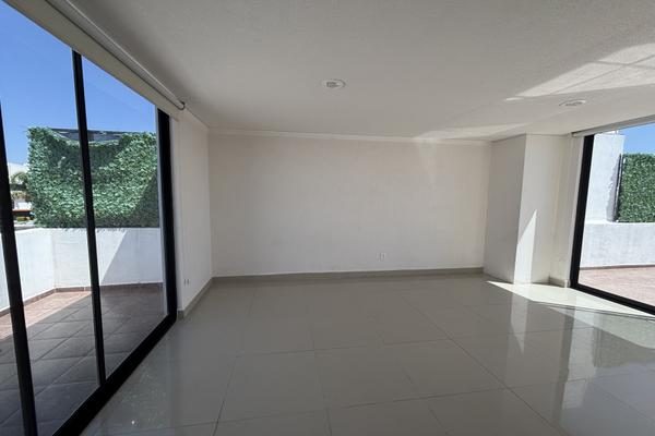 Foto de inmueble en Venta del Refugio, Col. Residencial el Refugio C.P. 76146, Querétaro