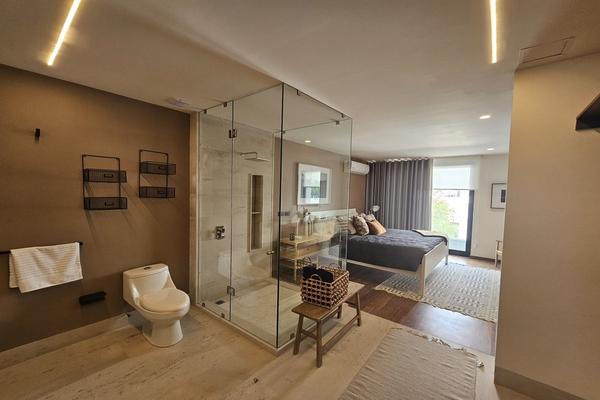 Foto de inmueble en Venustiano carranza, Col. Del Valle C.P. 78200, San Luis Potosí