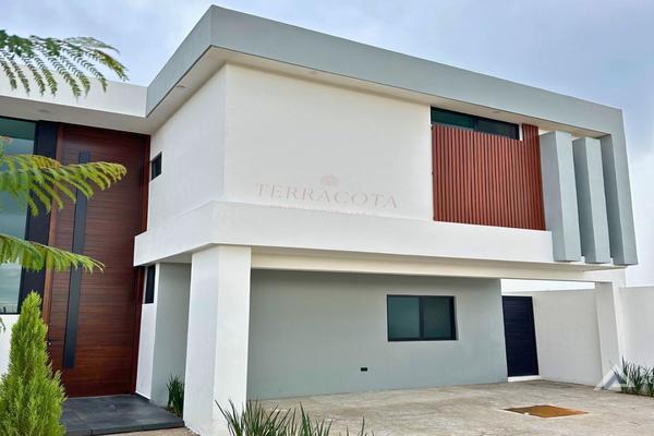 Foto de inmueble en , Col. Veranda Residencial C.P. 34198, Durango
