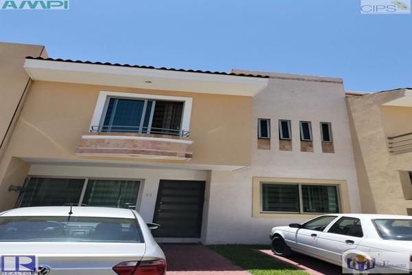 Foto de inmueble en VERCELLI #11, Col. Bonaterra C.P. 63194, Tepic