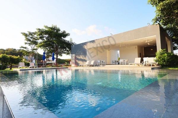 Foto de inmueble en VEREDAS #4900, Col. El Venadillo C.P. 82129, Mazatlán