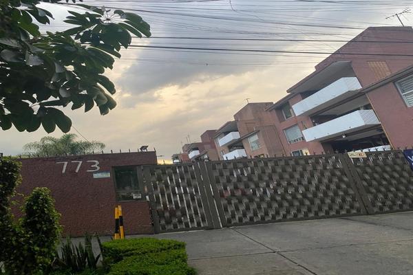 Foto de inmueble en  , Col. Vergel Coapa C.P. 14320, Tlalpan