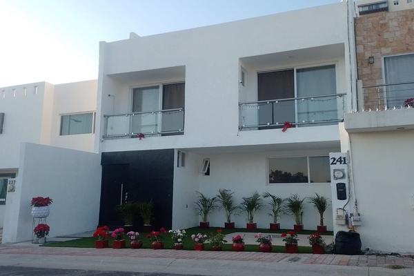 Foto de inmueble en Vergel, Col. Residencial el Refugio C.P. 76146, Querétaro