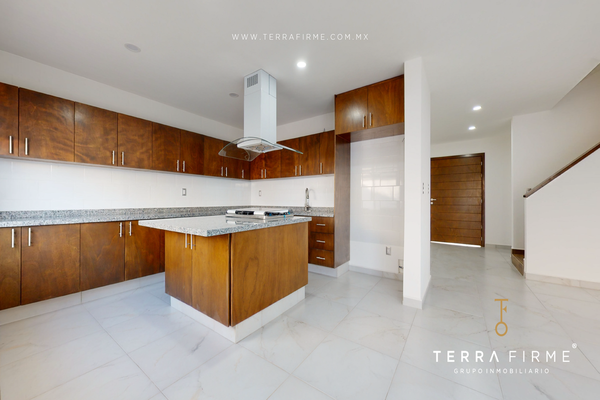 Foto de inmueble en vergel, Col. Residencial el Refugio C.P. 76146, Querétaro