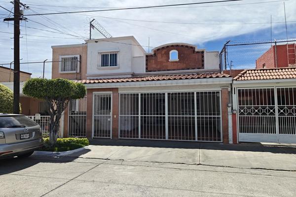 Foto de inmueble en VIA LACTEA #4123, Col. Arboledas 1a Secc C.P. 45070, Zapopan