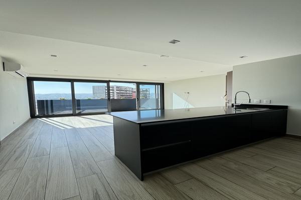 Foto de inmueble en Via rapida poniente, Col. Chapultepec Alamar C.P. 22110, Tijuana