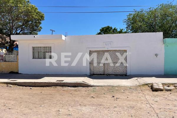 Foto de inmueble en Vicente Guerrero, Col. José López Portillo C.P. 34010, Durango
