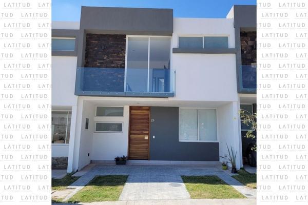 Foto de inmueble en Vicenza, Bosques de Santa Anita, Col. Jardines de Santa Anita C.P. 45646, Tlajomulco de Zúñiga