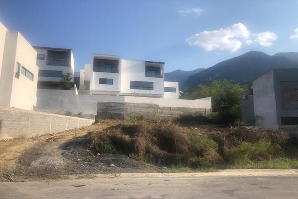 Foto de inmueble en viento de la Ladera, Col. Sierra Alta 9o Sector C.P. 64989, Monterrey