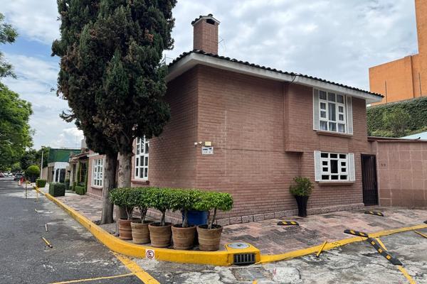 Foto de inmueble en  , Col. Villa Coyoacán C.P. 04000, Coyoacán