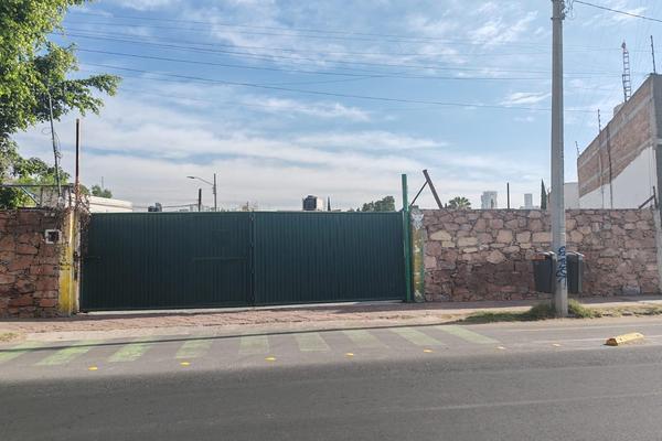 Foto de inmueble en  , Col. Villa Los Arcos C.P. 76024, Querétaro