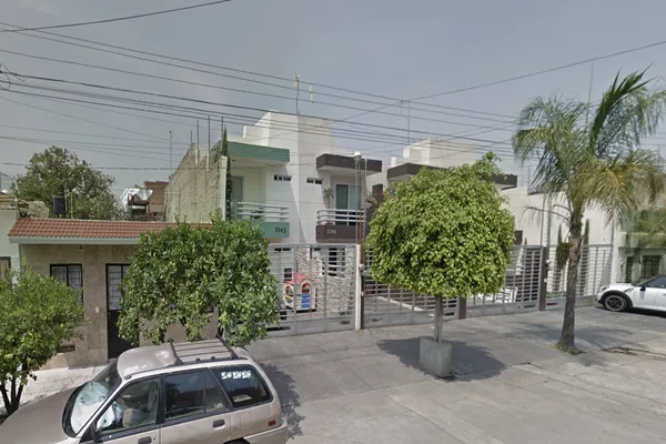 Foto de inmueble en  , Col. Villa Vicente Guerrero C.P. 44987, Guadalajara